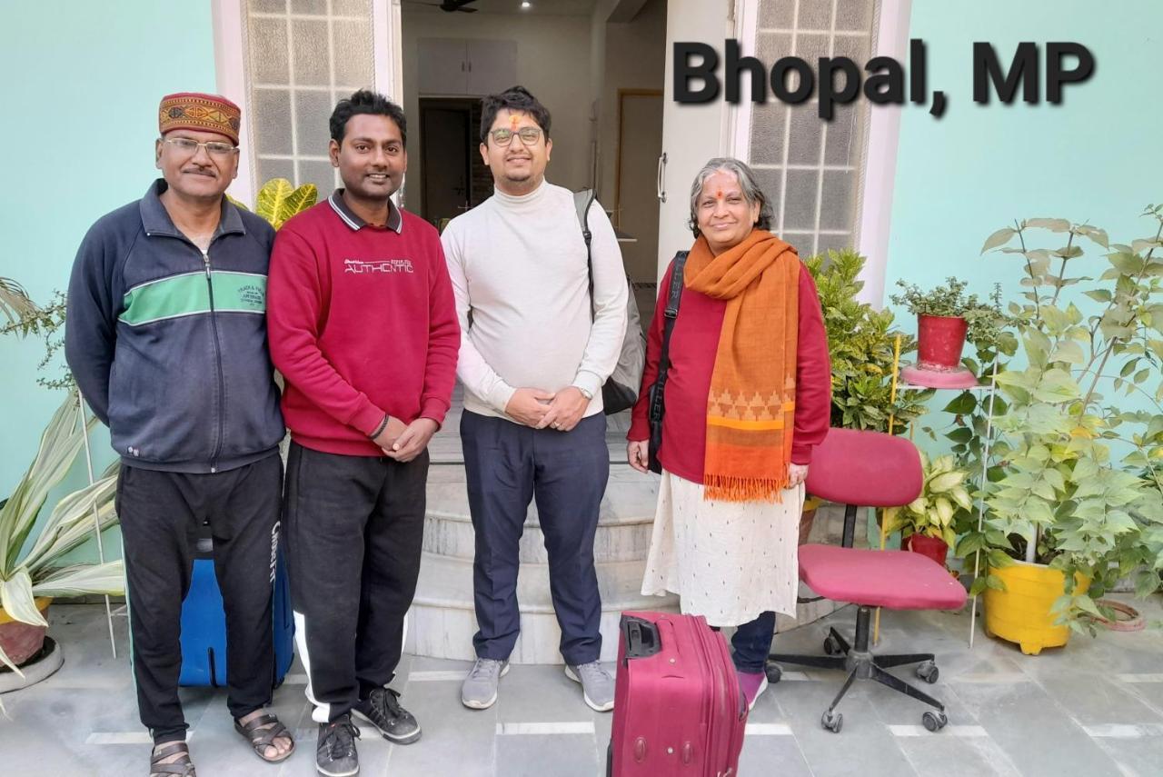 Kanak Home Stay Varanasi Exterior photo